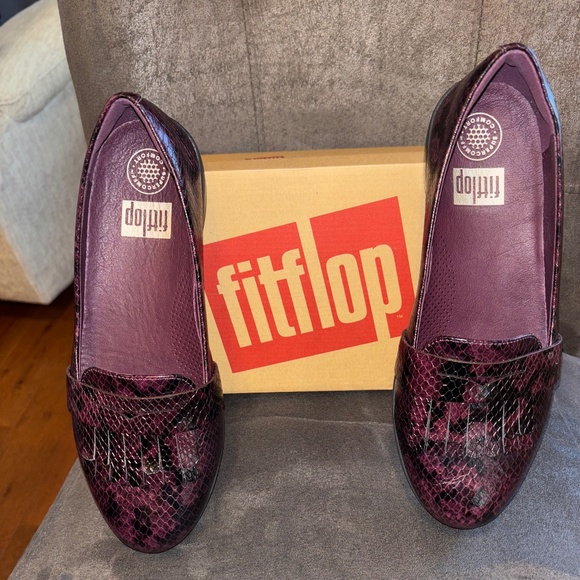 Fitflop Shoes - Women’s Fitflop Fringey Sneaker Loafer Deep Plum Size 8 ( 39)